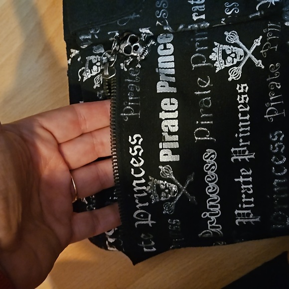 ❄️3 for $20❄️  pirate Princess fanny pack - Picture 3 of 9